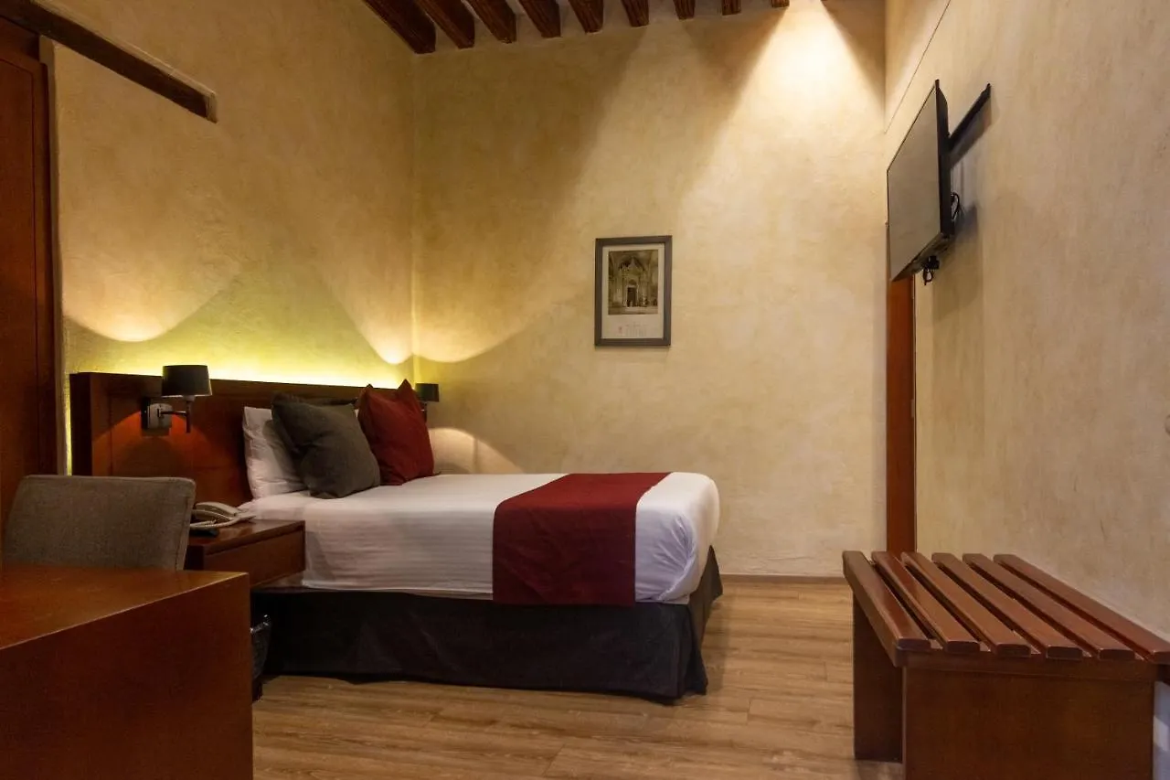 ****  Hotel Madero Querétaro México