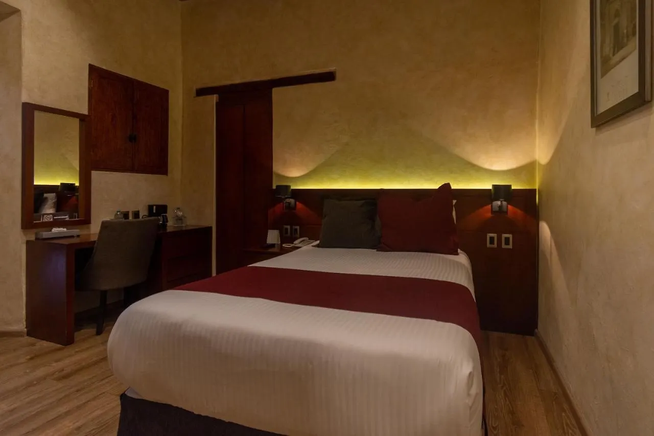 ****  Hotel Madero Queretaro Mexico