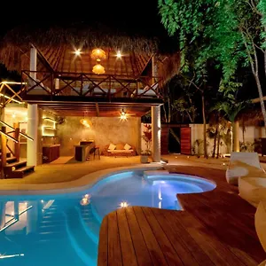 Mimosa Albergue Tulum